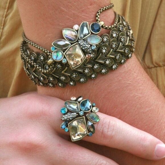 Blue Flower Crystal Rhinestone Vintage Gold Statement Bracelet - Picture 2 of 8